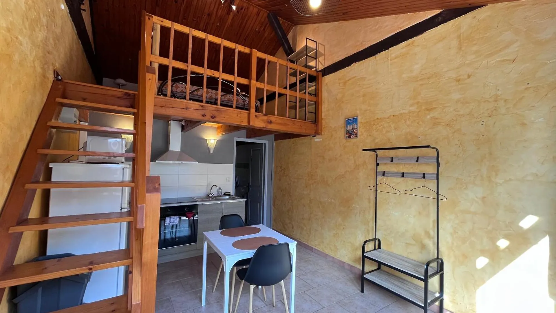 Gites De La Chocolaterie Vire-sur-Lot 0*,